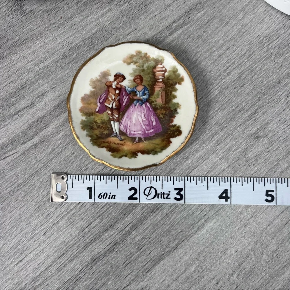 Vintage Butter Pat Decorative Mini Plate with Romantic French Scene - Picture 4 of 4